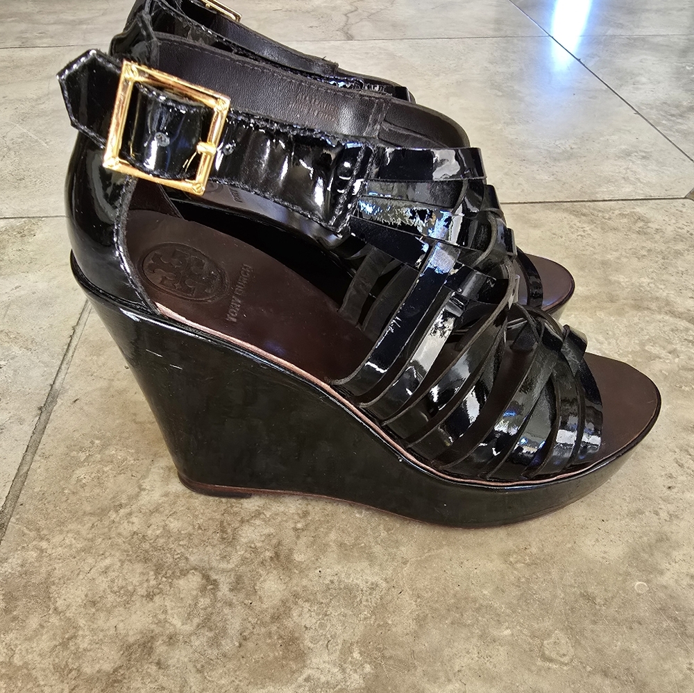 Tory Burch Black Patent Leather Wedge Sandals with Gold Buckle